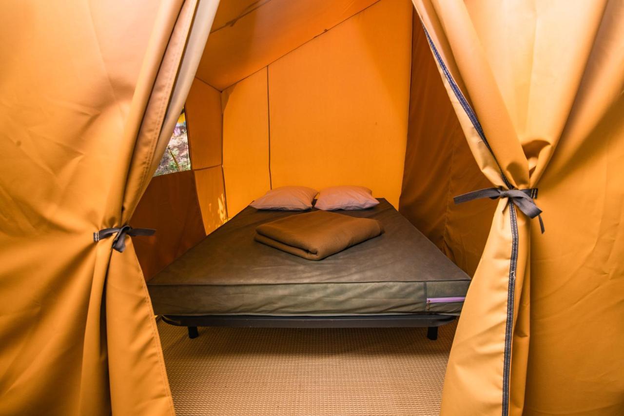 Camping Onlycamp Des Halles Decize Eksteriør bilde