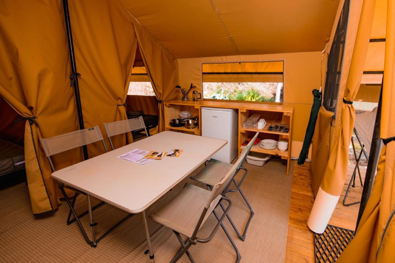 Camping Onlycamp Des Halles Decize Eksteriør bilde