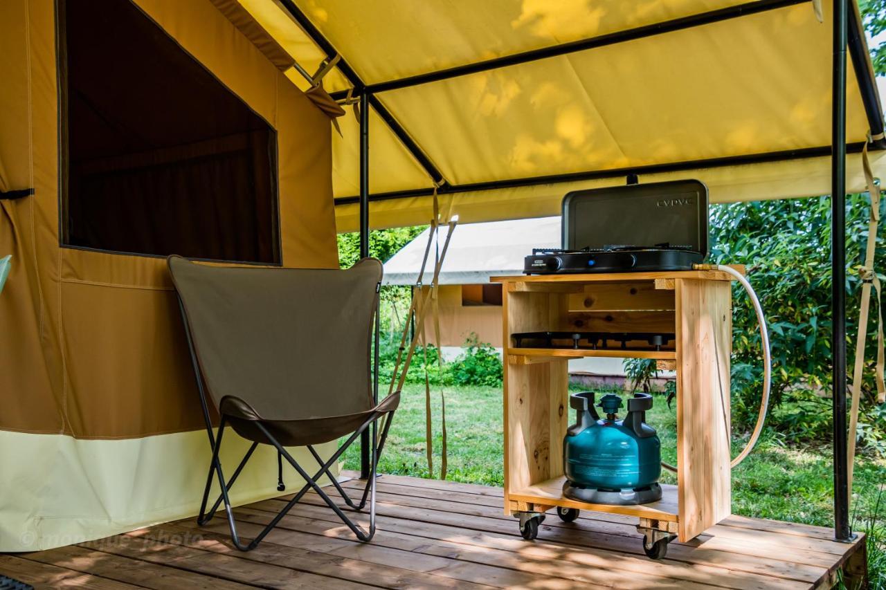 Camping Onlycamp Des Halles Decize Eksteriør bilde