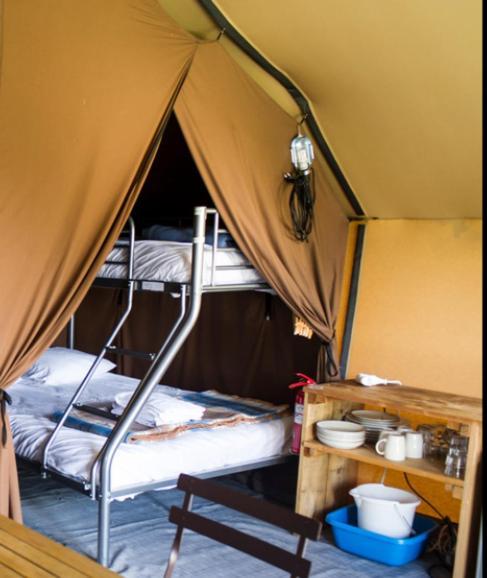 Camping Onlycamp Des Halles Decize Eksteriør bilde
