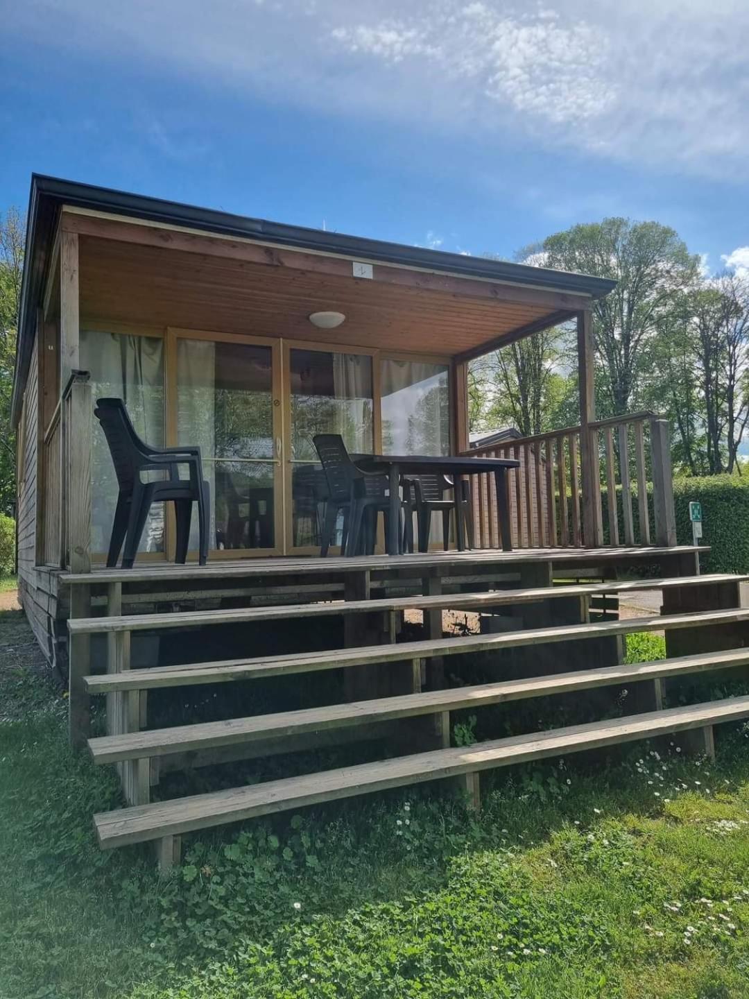 Camping Onlycamp Des Halles Decize Eksteriør bilde